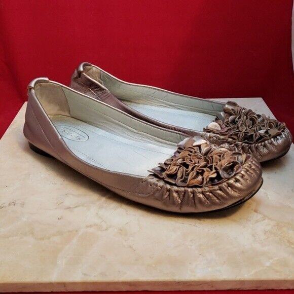 Talbots Slip Ons Metallic Slips Ons - Size 6.5 B - Picture 1 of 10